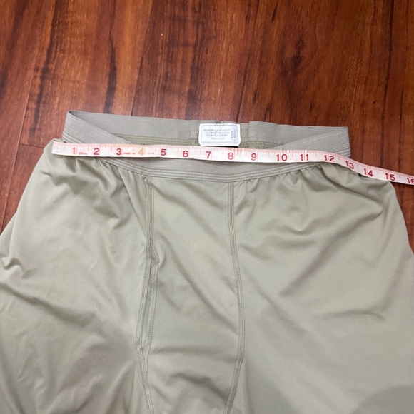 US Army Peckham Drawers Light Weight Cold Weather GEN III Thermal Medium Reg - Picture 6 of 8